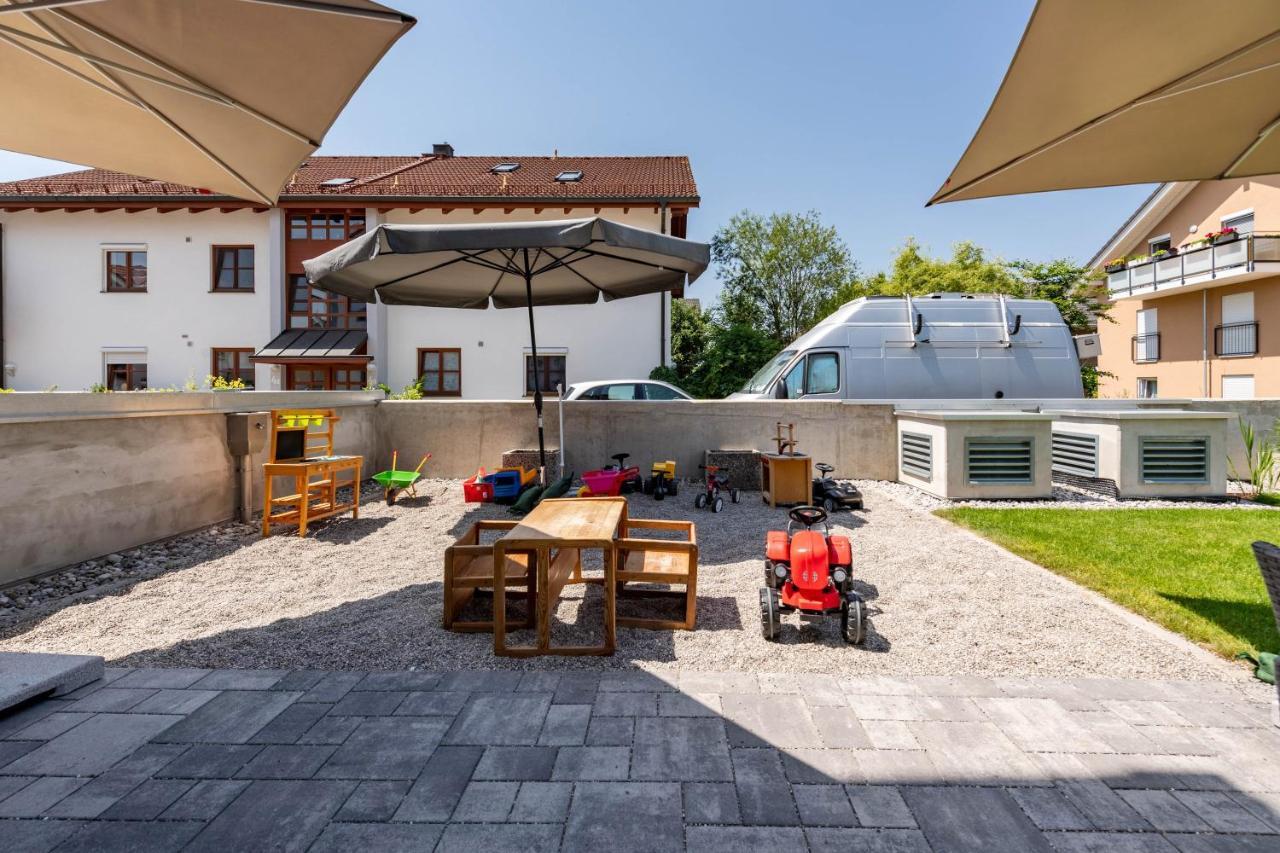 Schloeglhof Villa Gilching Dış mekan fotoğraf